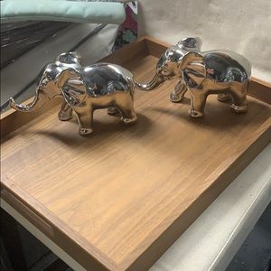 Elephant bookends